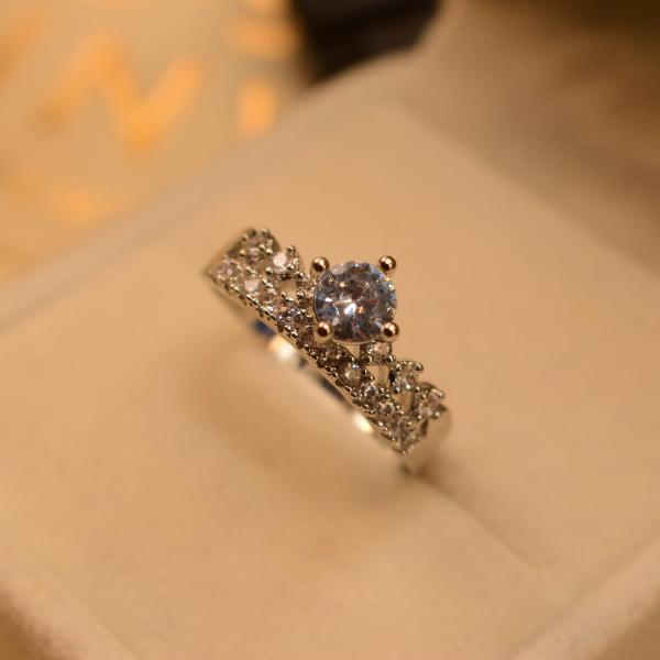 Regal Glow Tiara Crown Ring-