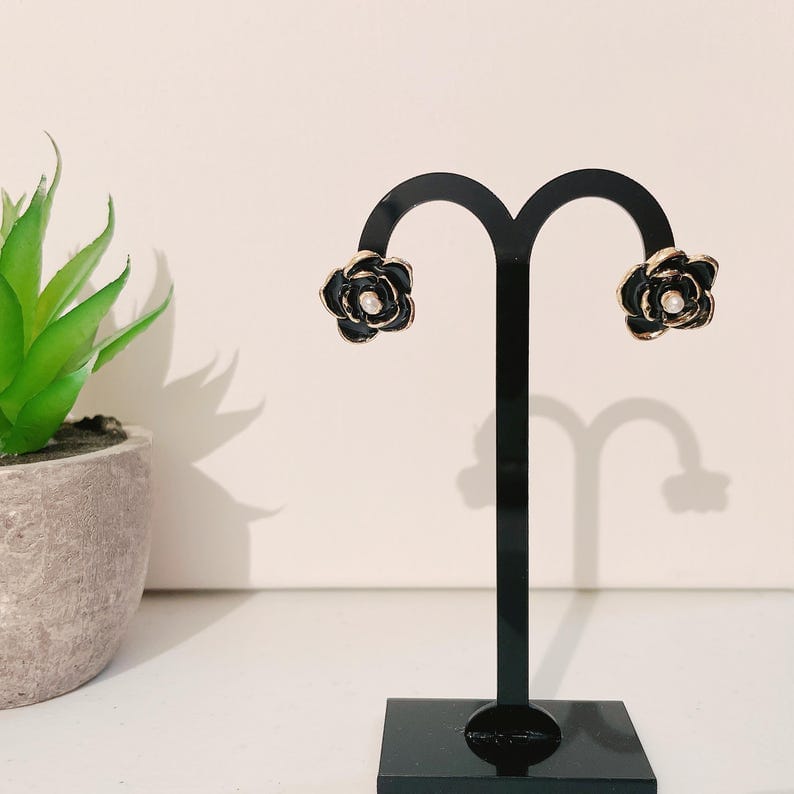 Camellia Imitation Black Enamel Pearl Earrings
