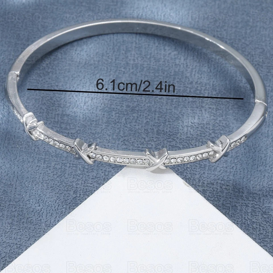 X-Kiss Crystal Bangle